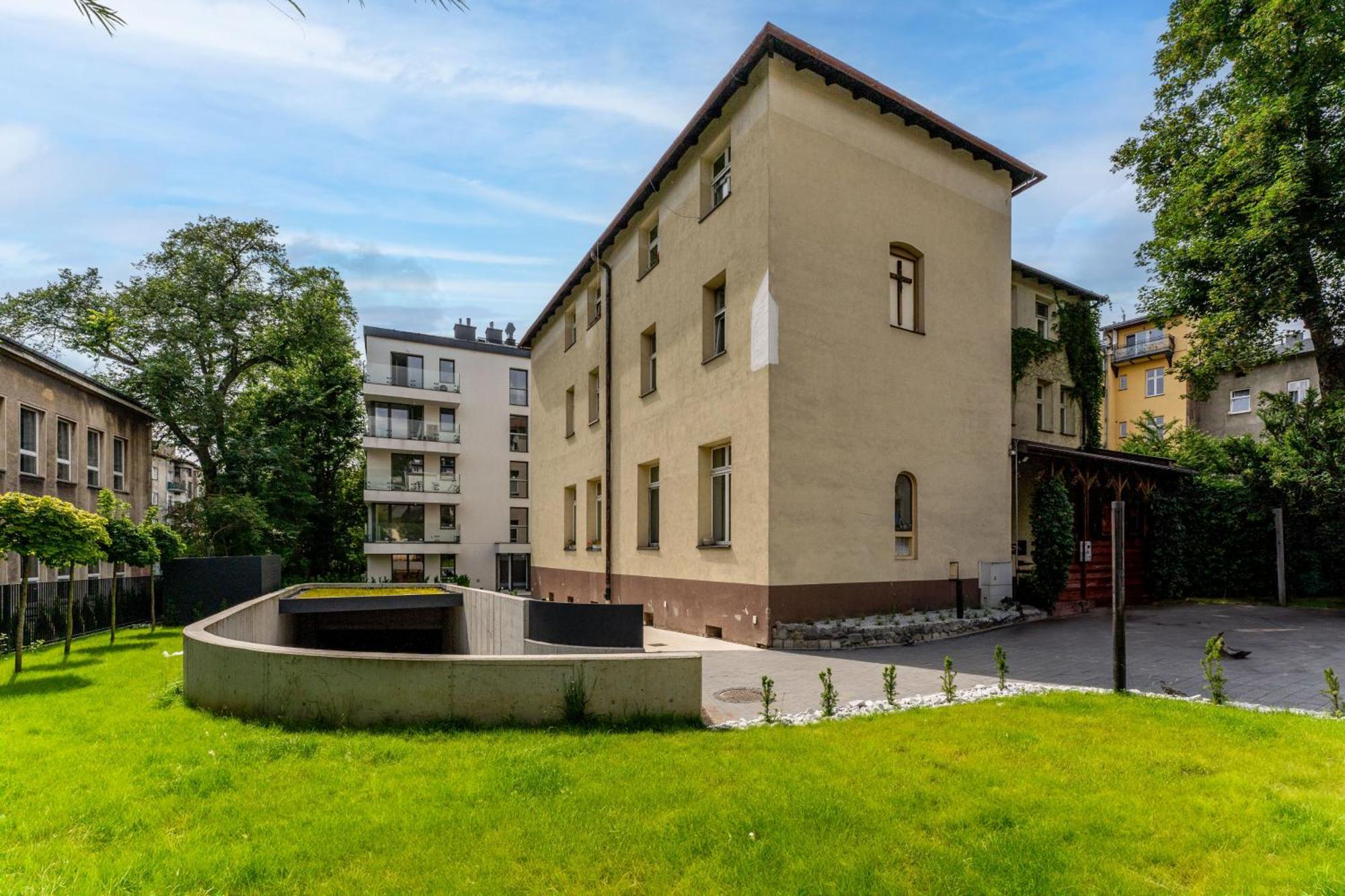 Apartment Old Town Krowoderska With Free Underground Garage Krakow Exterior photo